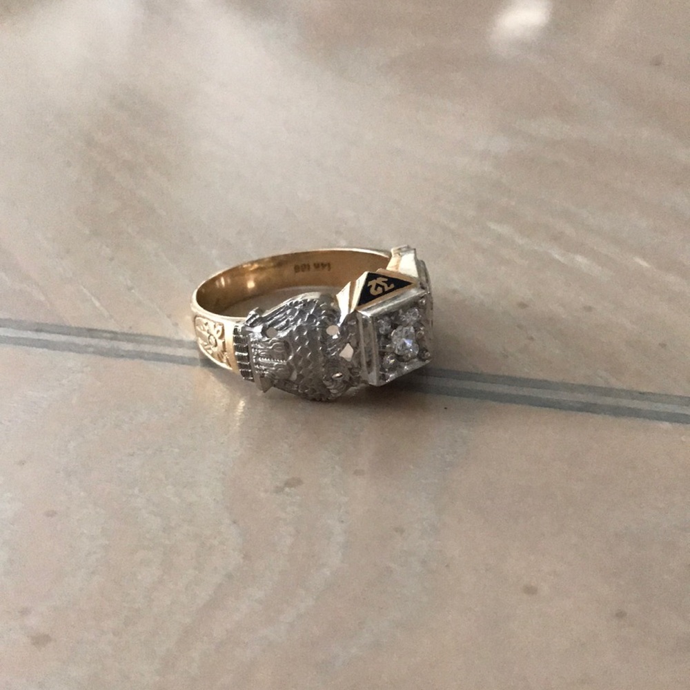 Mason Ring